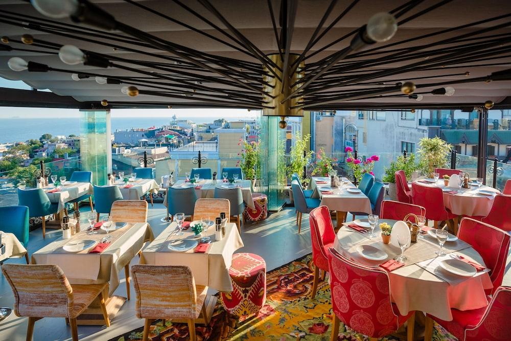 Tria Elegance Istanbul Hotel Exterior foto